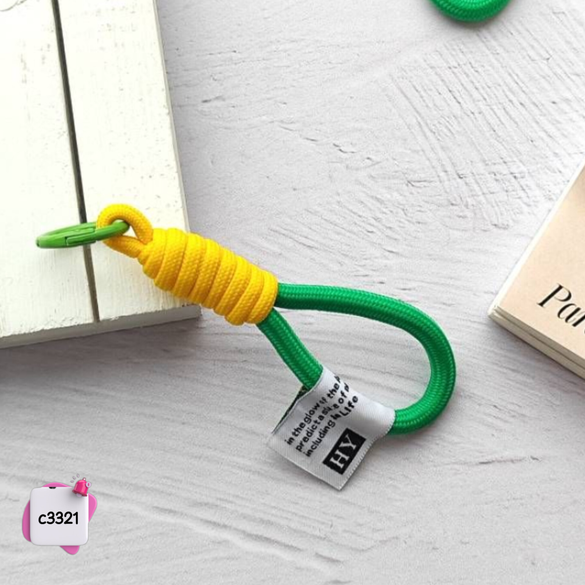 بند آویز گوشی اسپرت سبز کد c3321