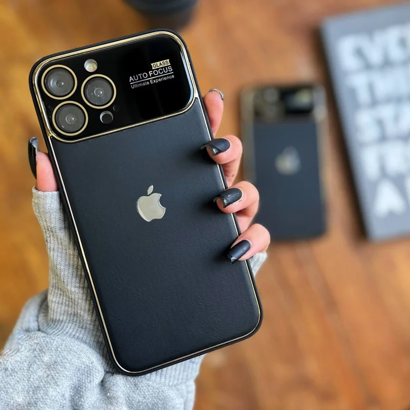 قاب چرمی lens