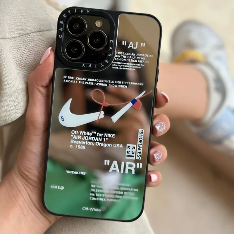 قاب نایک آینه ای casetify