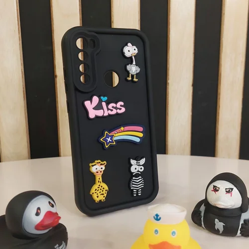 قاب تخفیفی  سولید عروسکی kiss