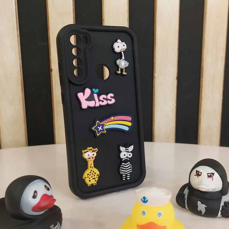 قاب تخفیفی  سولید عروسکی kiss
