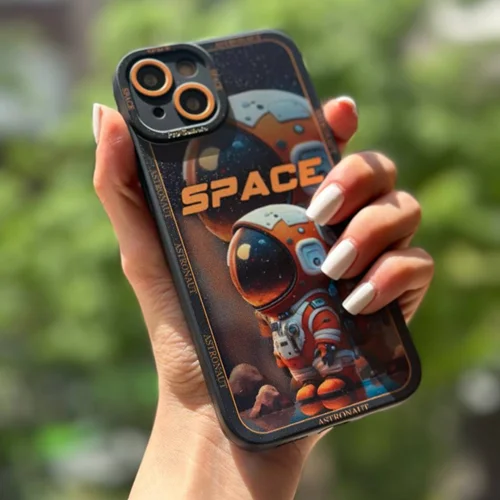 قاب بچه فضانورد