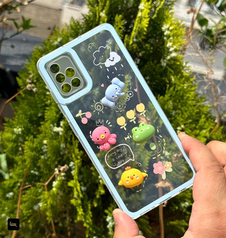 قاب عروسکی پشت شفاف